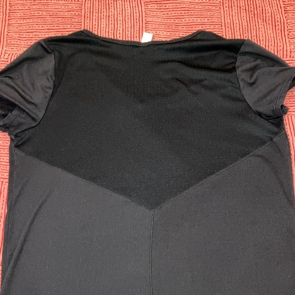 Lole women’s medium Black Fitted Cap Sleeve T-Shirt / athletic top - Picture 11 of 11